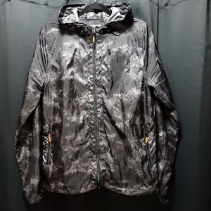 Mossimo Supply Co. Men's Lightweight Hooded Windbreaker